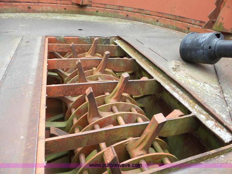 image for item BL9510 Hesston BP20 bale processor