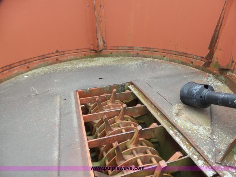 image for item BL9510 Hesston BP20 bale processor