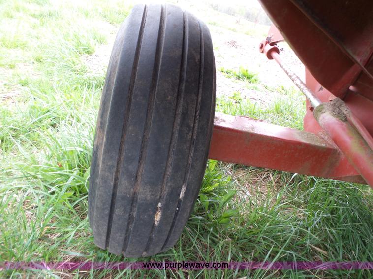 image for item BL9510 Hesston BP20 bale processor