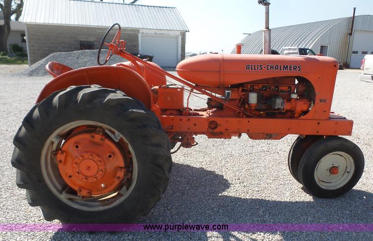 image for item BN9565 1950 Allis Chalmers WD tractor
