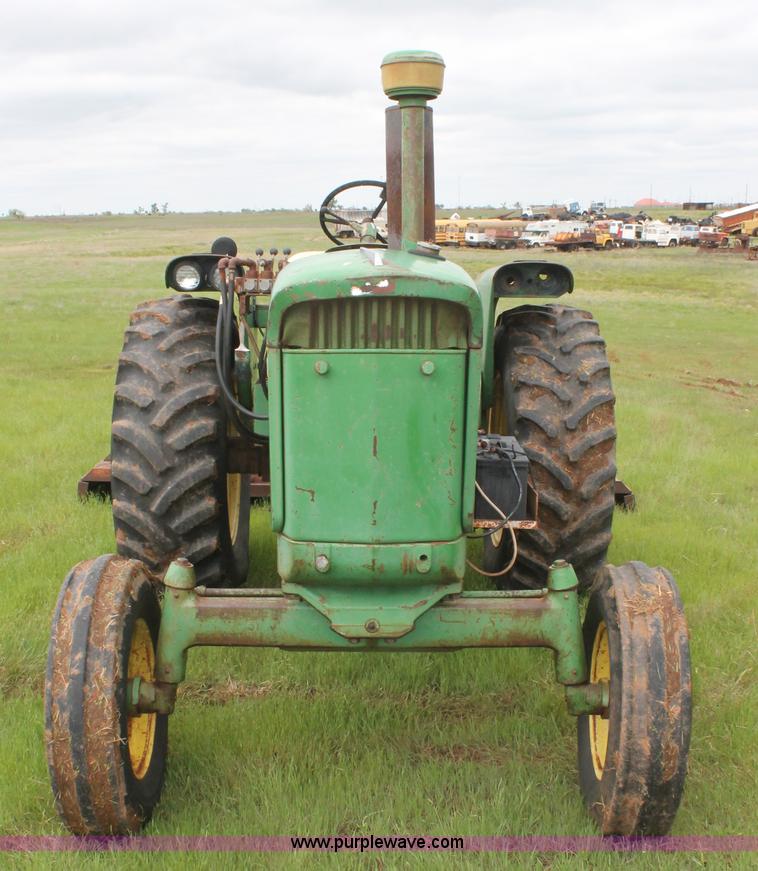 image for item BZ9086 John Deere 3010 tractor