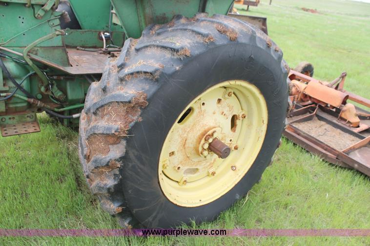 image for item BZ9086 John Deere 3010 tractor