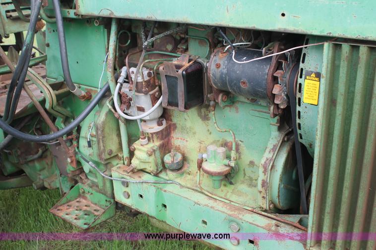 image for item BZ9086 John Deere 3010 tractor