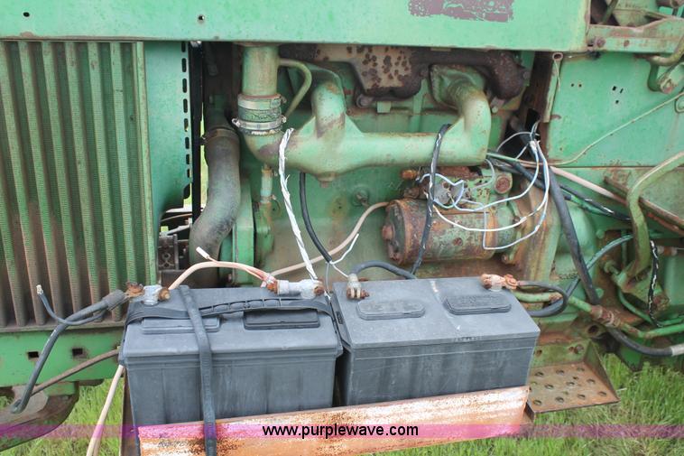 image for item BZ9086 John Deere 3010 tractor