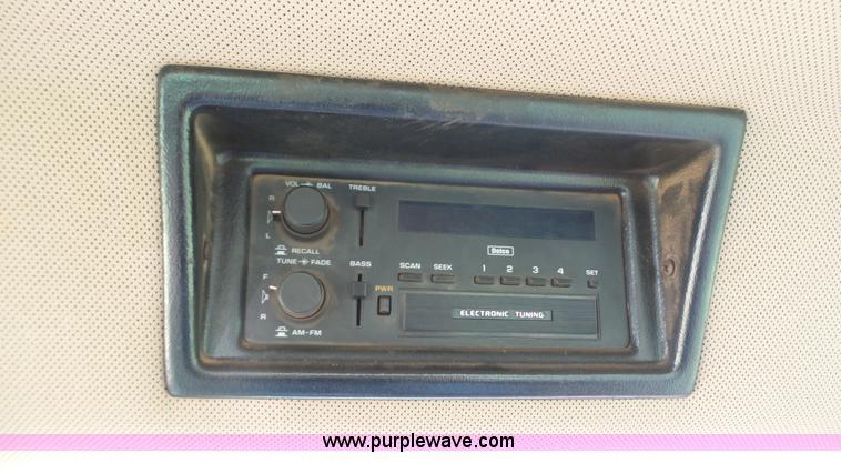 image for item BZ9091 1990 John Deere 8960 4WD tractor