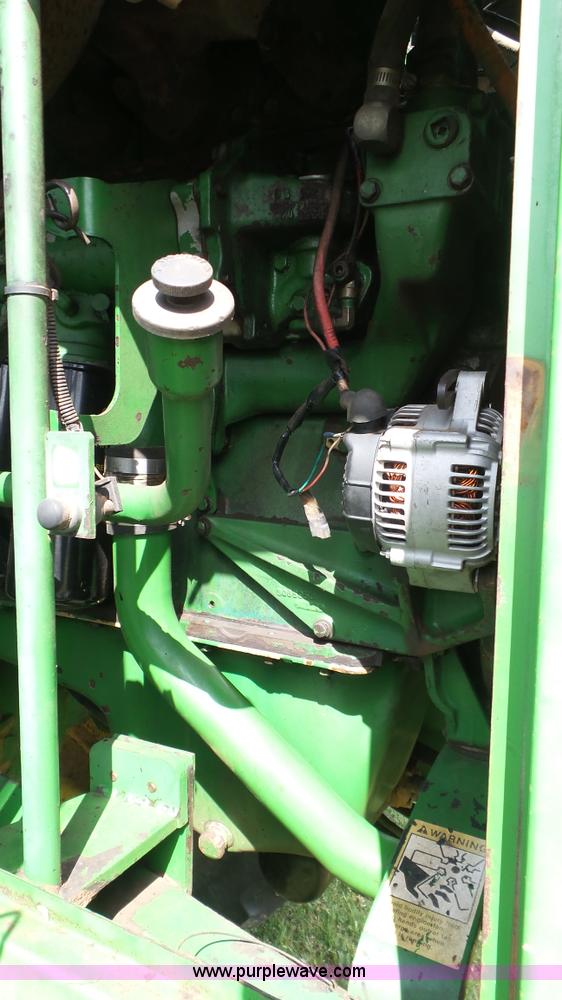 image for item BZ9091 1990 John Deere 8960 4WD tractor