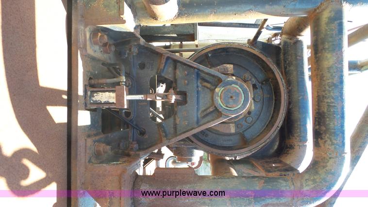 image for item BZ9092 1981 Mack R686ST yard truck