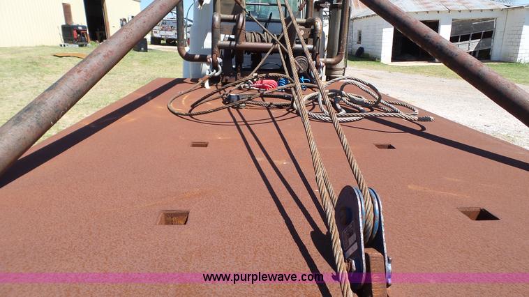 image for item BZ9092 1981 Mack R686ST yard truck