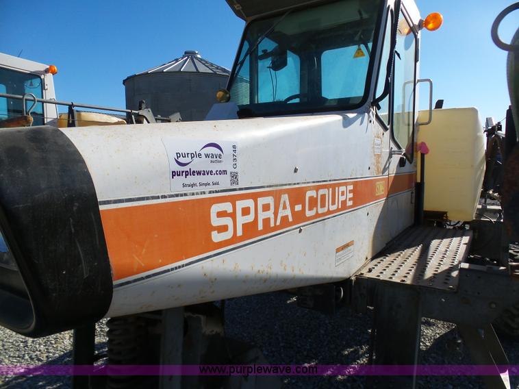 image for item G3748 SpraCoupe 220 self-propelled sprayer