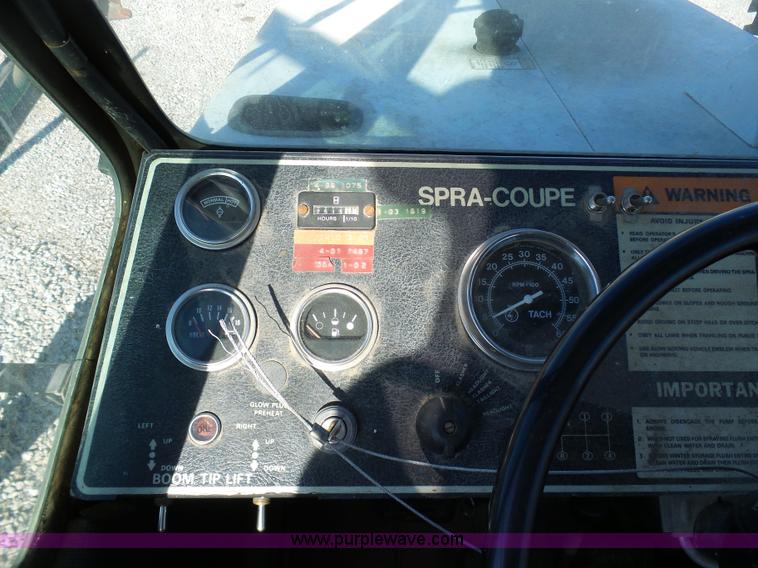 image for item G3748 SpraCoupe 220 self-propelled sprayer