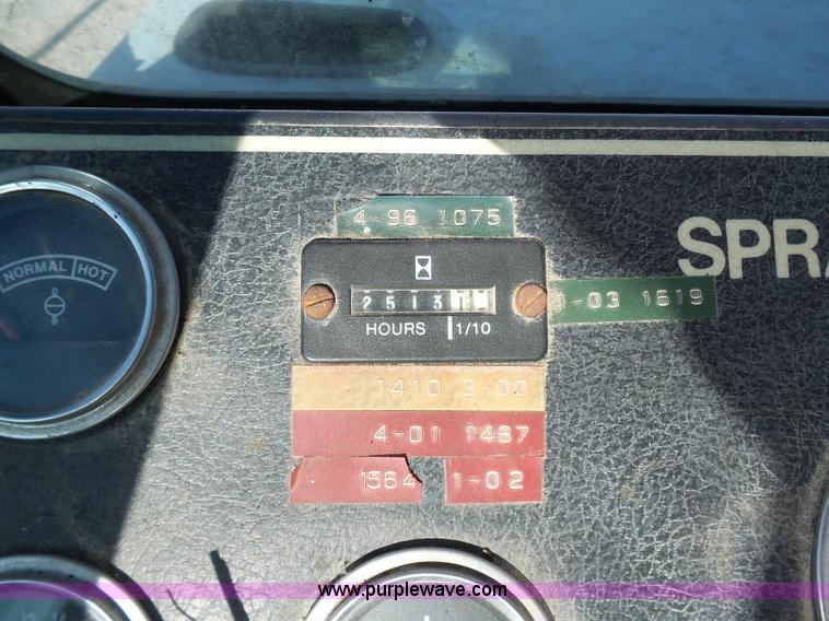 image for item G3748 SpraCoupe 220 self-propelled sprayer