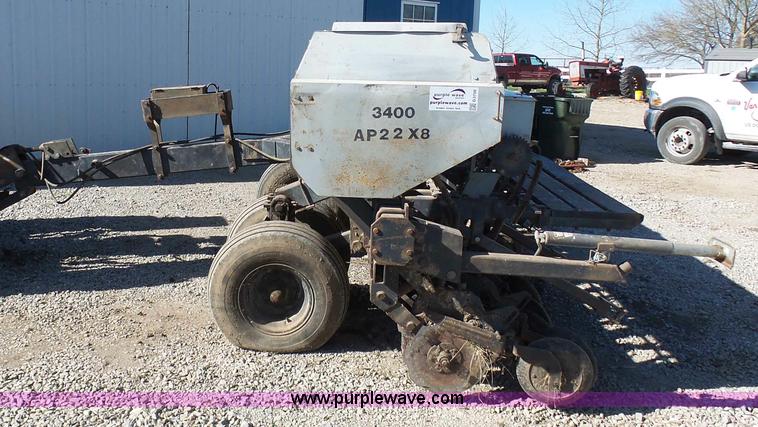 image for item G3750 CrustBuster 3400 no-till grain drill