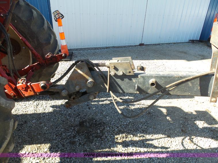 image for item G3750 CrustBuster 3400 no-till grain drill