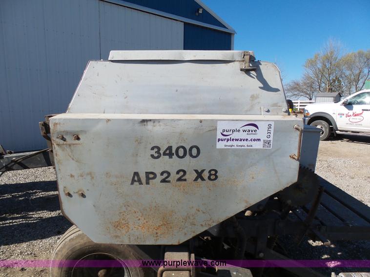 image for item G3750 CrustBuster 3400 no-till grain drill