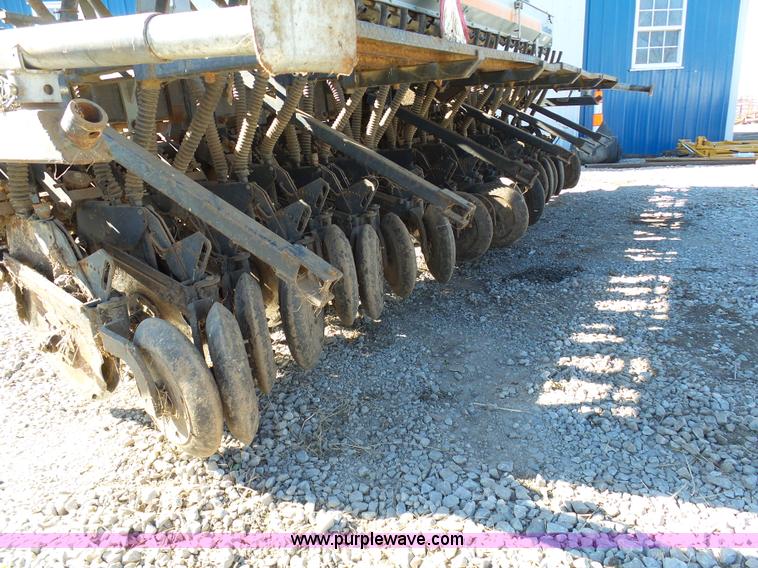 image for item G3750 CrustBuster 3400 no-till grain drill