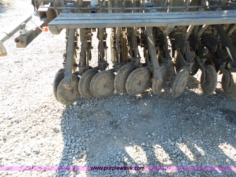 image for item G3750 CrustBuster 3400 no-till grain drill