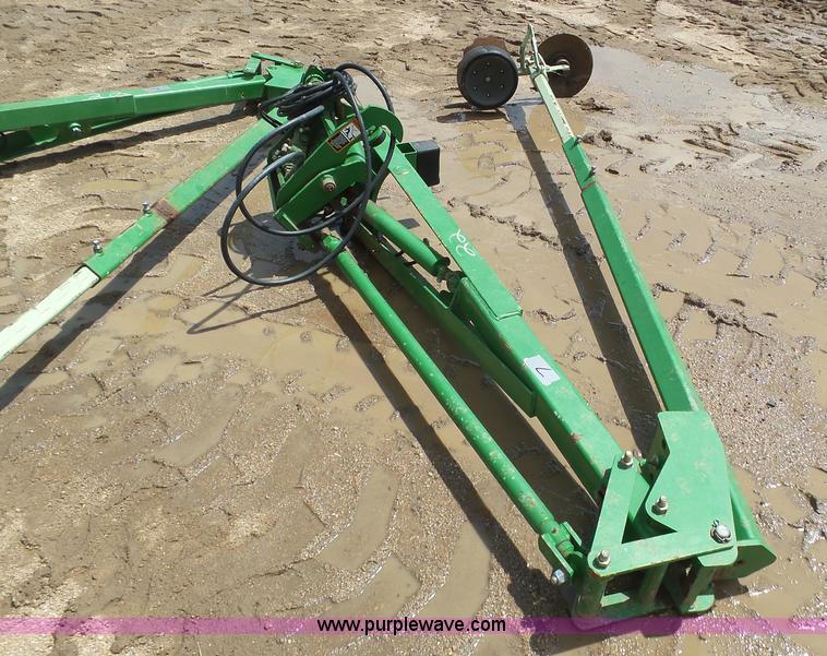 image for item J6128 John Deere 7200 planter