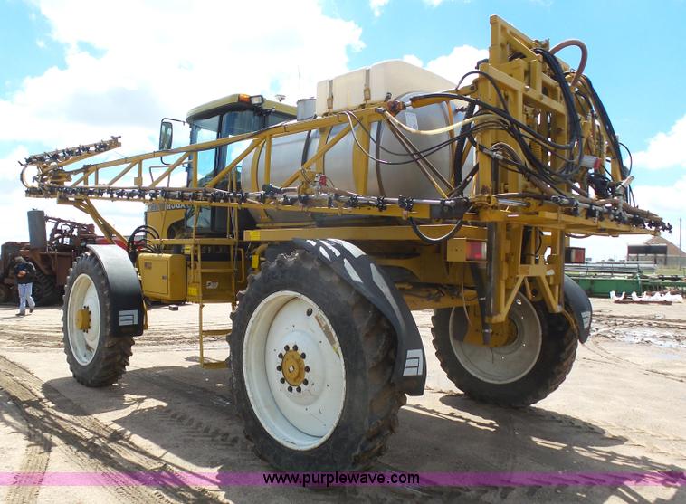 image for item J6129 Ag-Chem RoGator 1254 self-propelled sprayer