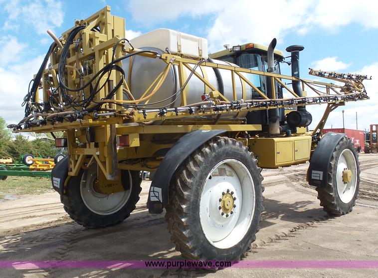 image for item J6129 Ag-Chem RoGator 1254 self-propelled sprayer