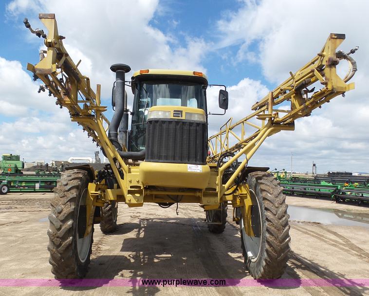 image for item J6129 Ag-Chem RoGator 1254 self-propelled sprayer