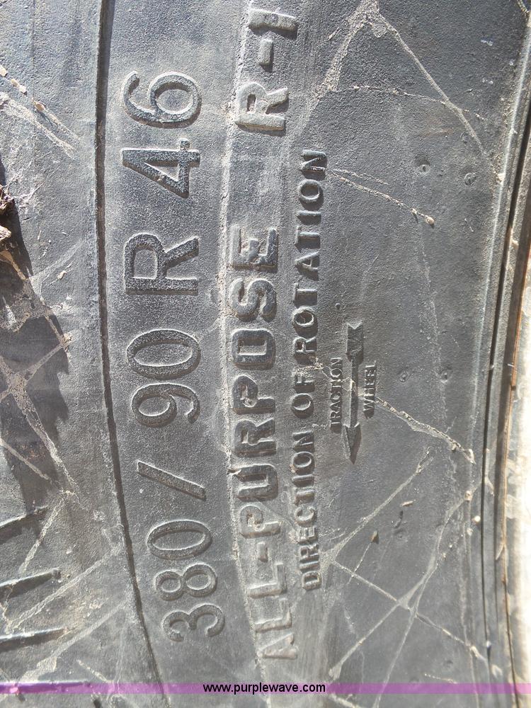 image for item J6129 Ag-Chem RoGator 1254 self-propelled sprayer