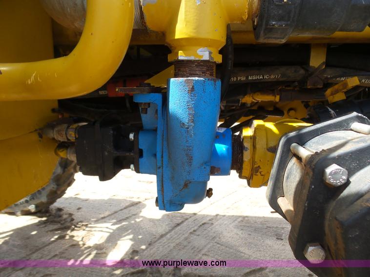 image for item J6129 Ag-Chem RoGator 1254 self-propelled sprayer