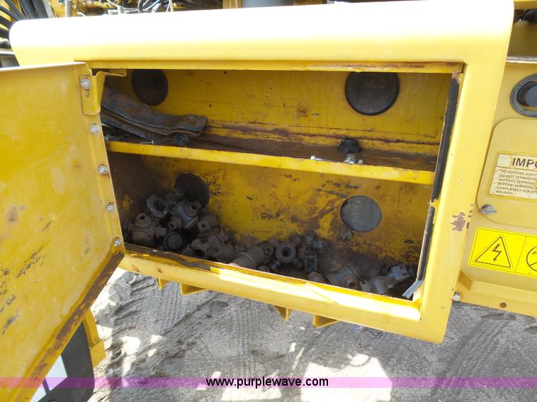 image for item J6129 Ag-Chem RoGator 1254 self-propelled sprayer