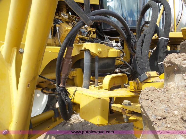 image for item J6129 Ag-Chem RoGator 1254 self-propelled sprayer