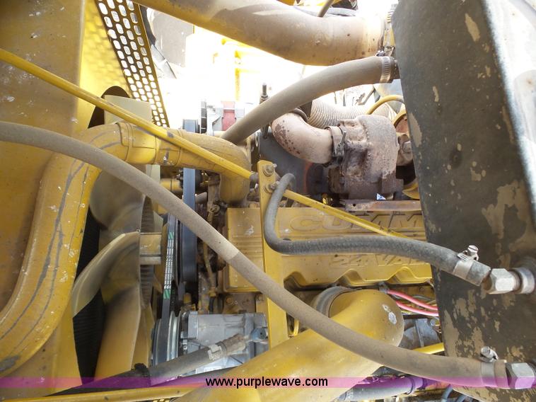 image for item J6129 Ag-Chem RoGator 1254 self-propelled sprayer