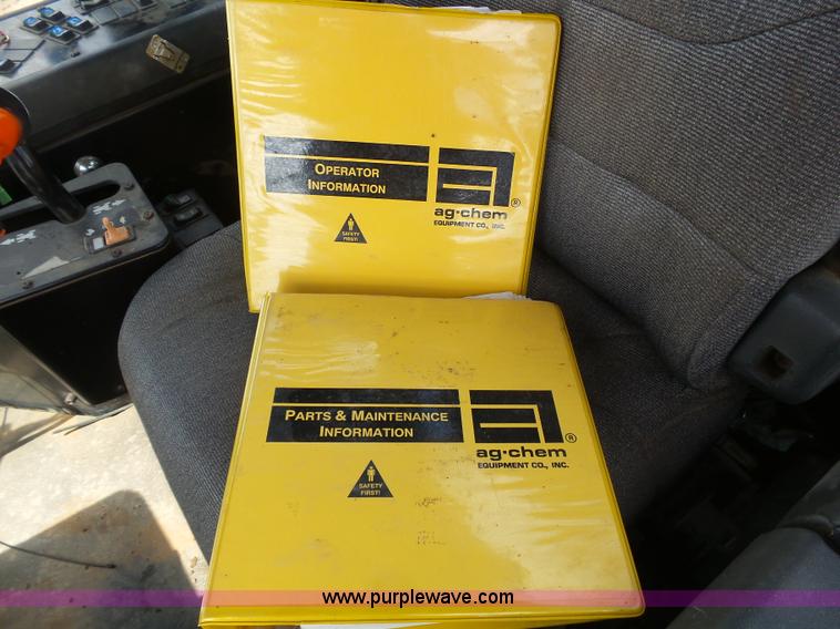 image for item J6129 Ag-Chem RoGator 1254 self-propelled sprayer