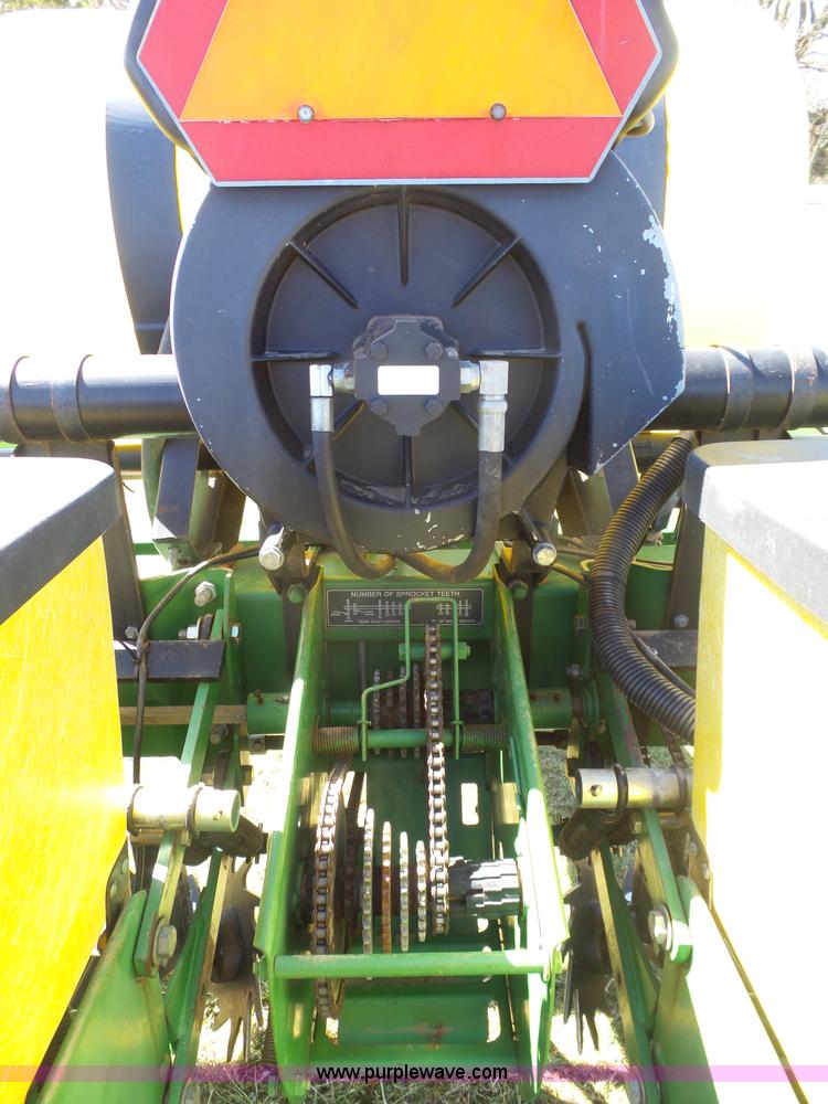 image for item J6130 John Deere 7200 planter