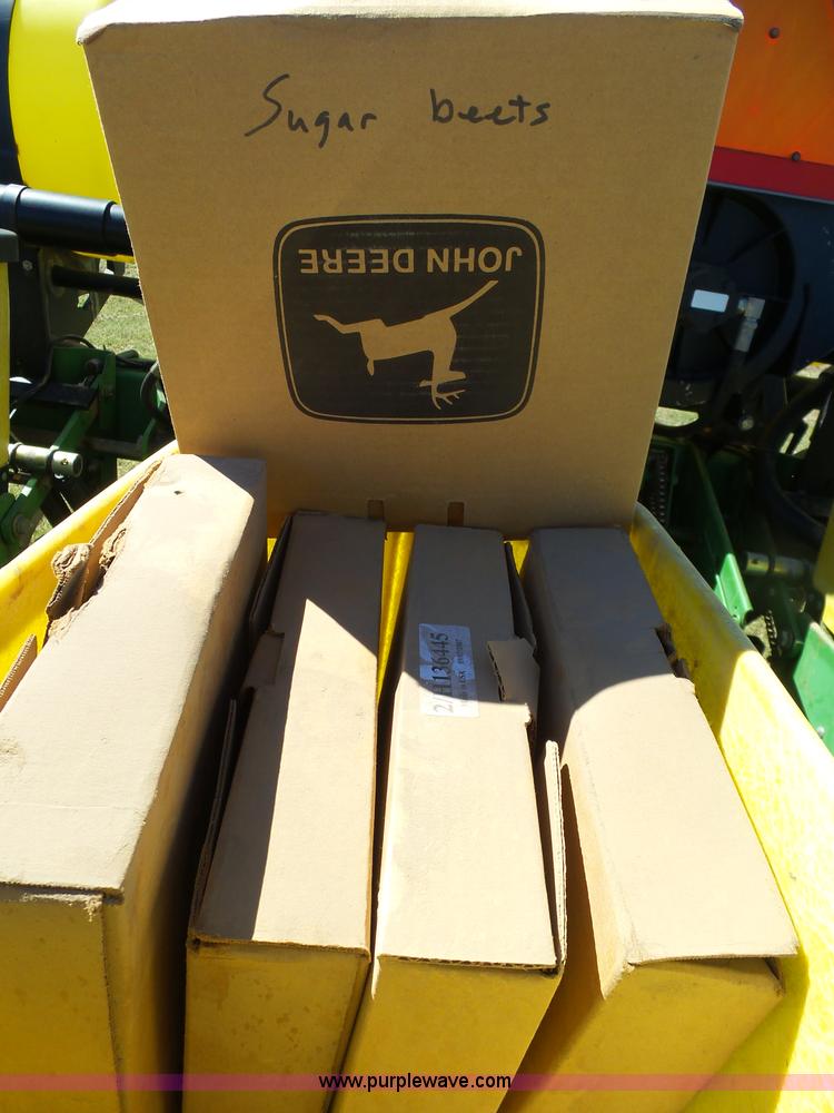 image for item J6130 John Deere 7200 planter