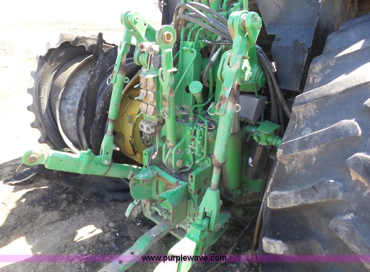 image for item J6147 2002 John Deere 7810 MFWD tractor