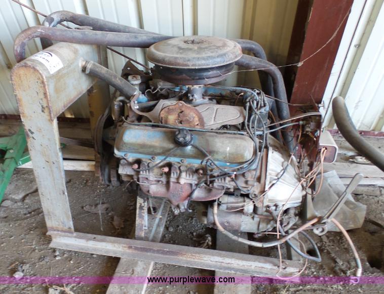 image for item K4187 GM eight cylinder propane engine