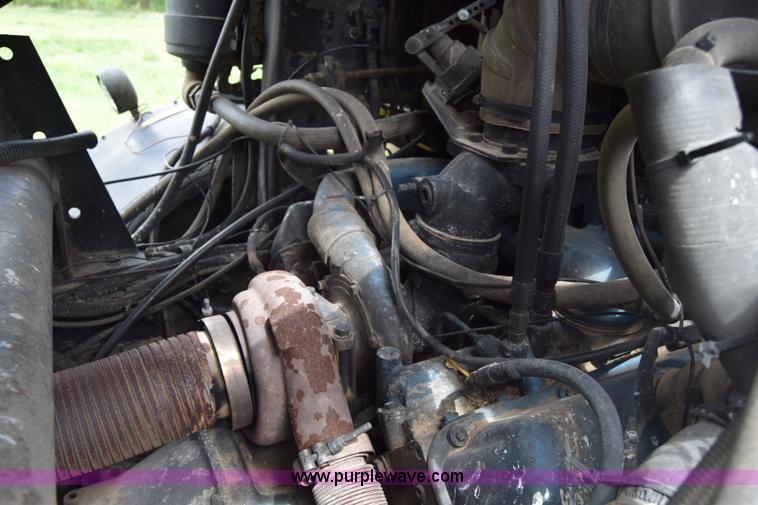 image for item K6732 Stinger 2402 bale transport/stacker