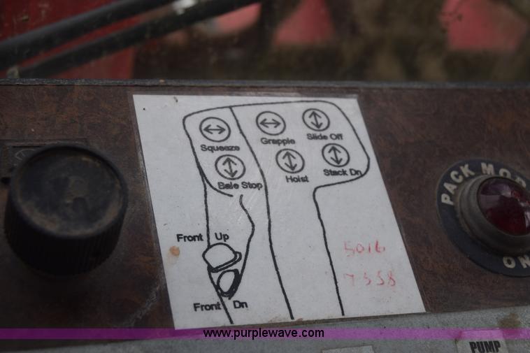 image for item K6732 Stinger 2402 bale transport/stacker