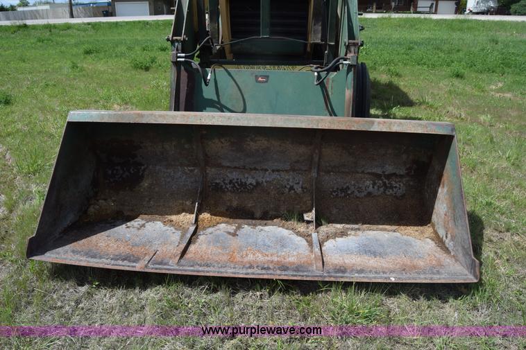 image for item K6733 Case 1270 Agri King tractor