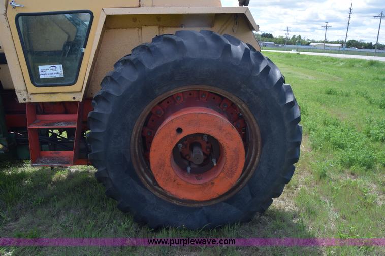 image for item K6733 Case 1270 Agri King tractor