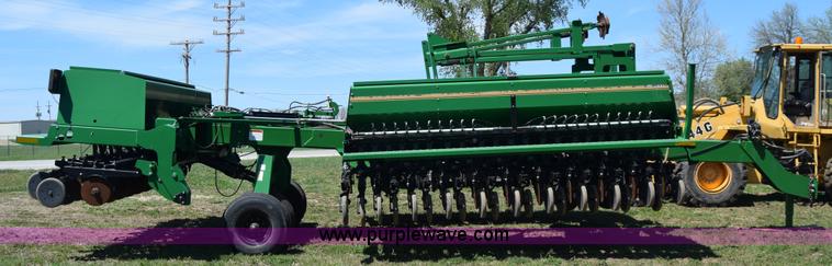image for item K6744 Great Plains 3S-4000 grain drill