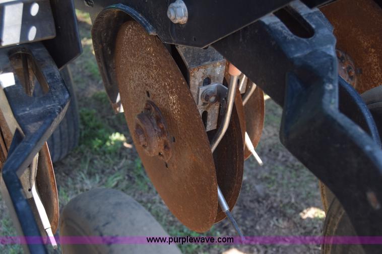 image for item K6744 Great Plains 3S-4000 grain drill