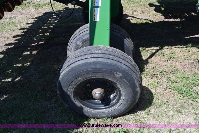 image for item K6744 Great Plains 3S-4000 grain drill