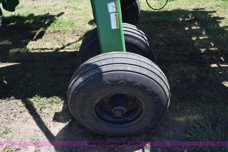 image for item K6744 Great Plains 3S-4000 grain drill