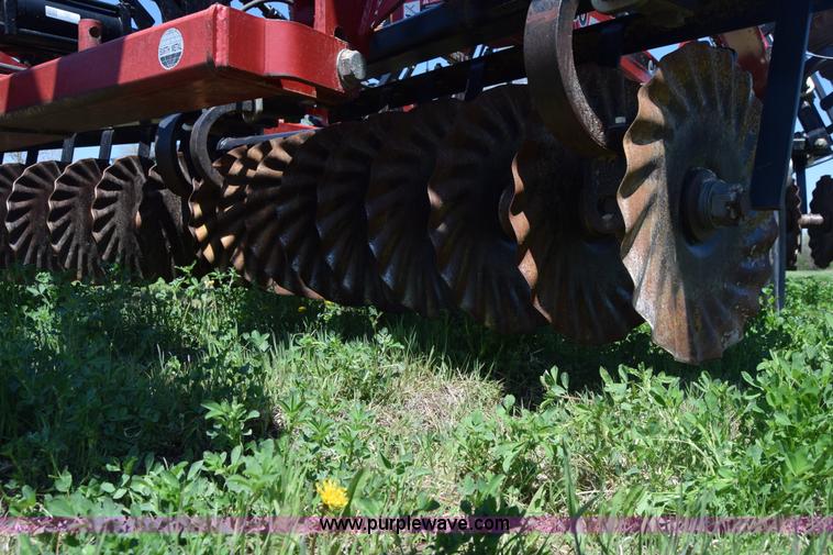 image for item K6745 2010 Case IH 330 Turbo Till vertical tillage