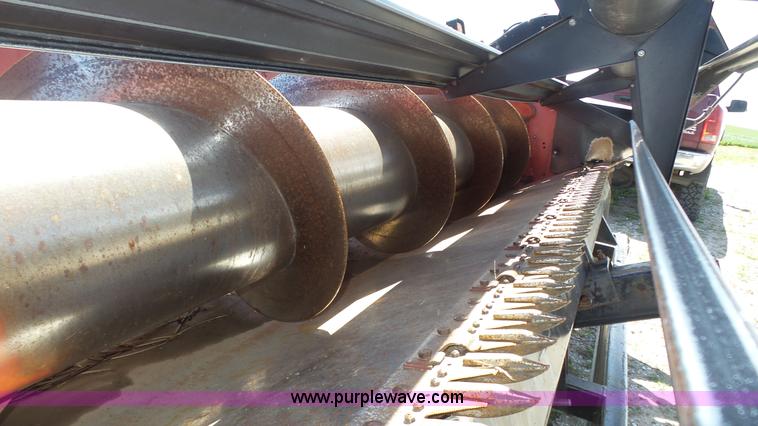 image for item K8252 1995 Case IH 1010 rigid head