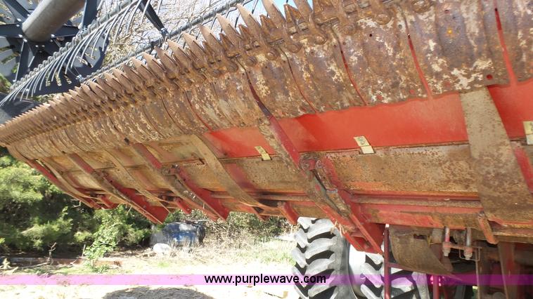 image for item K8253 1995 Case IH 1020 flex head