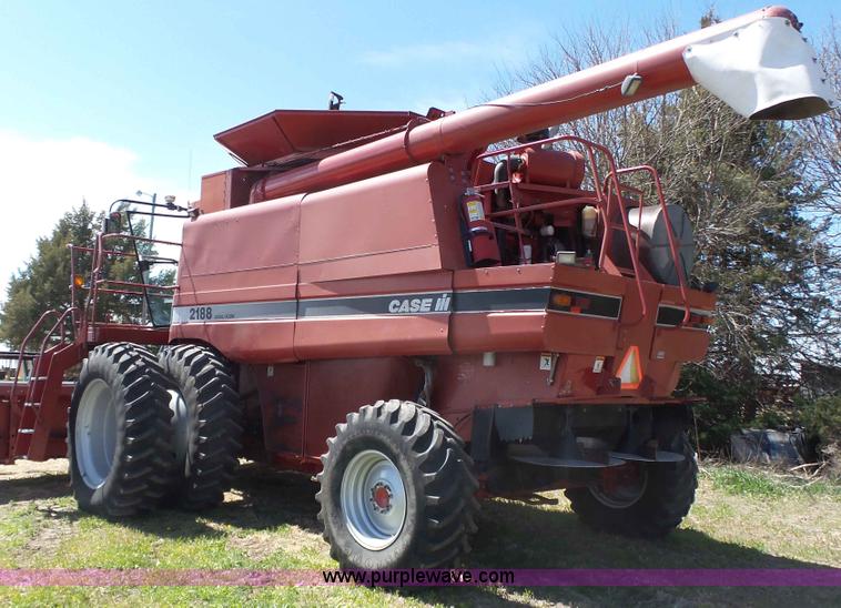 image for item K8254 1996 Case IH 2188 Axial-Flow RWA combine