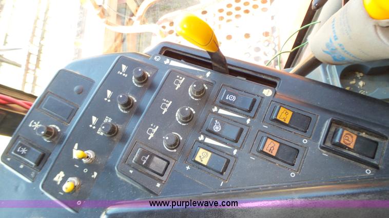 image for item K8254 1996 Case IH 2188 Axial-Flow RWA combine