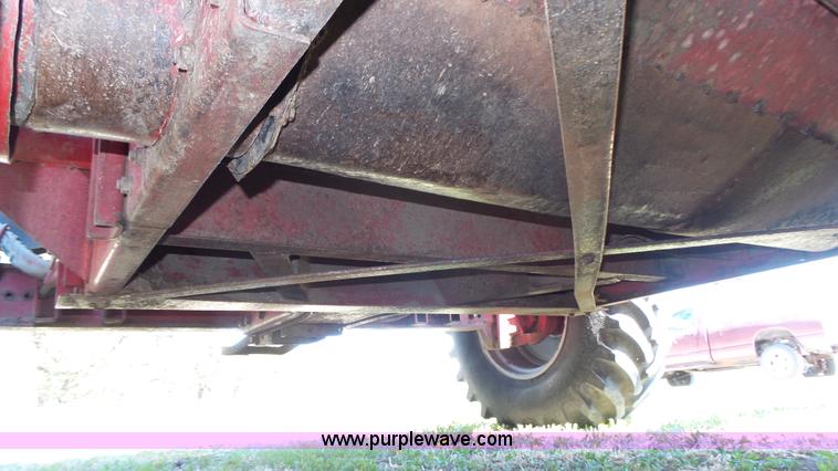 image for item K8254 1996 Case IH 2188 Axial-Flow RWA combine