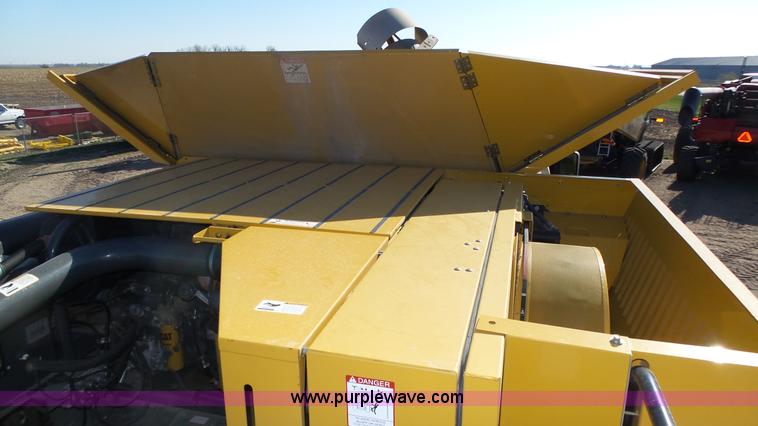 image for item K8255 2009 Claas Lexion 580R Series 578 combine