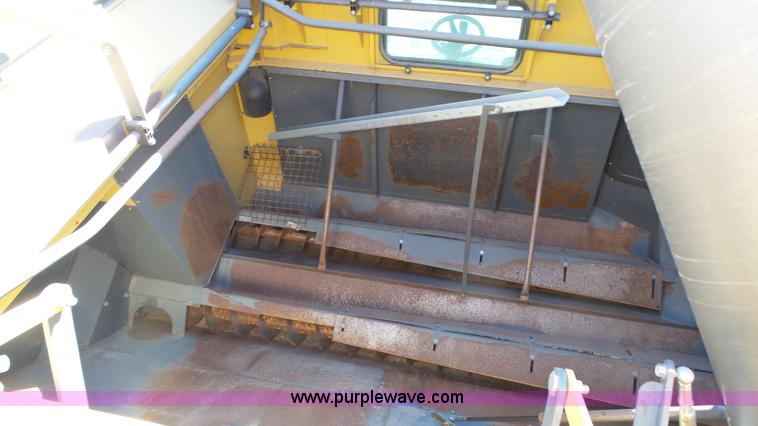 image for item K8255 2009 Claas Lexion 580R Series 578 combine